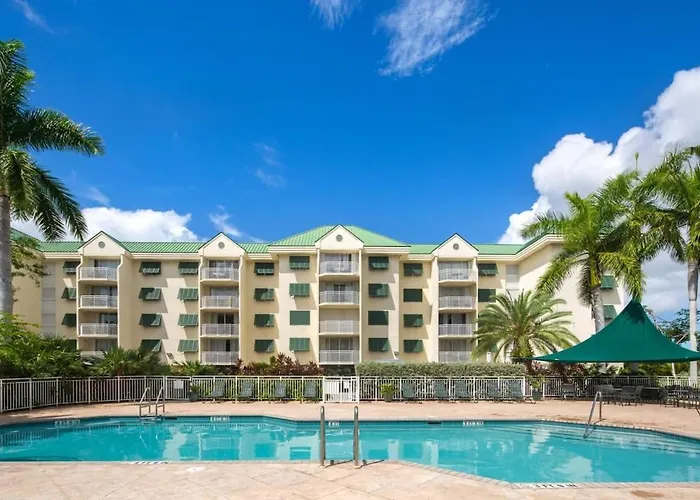The Exuma Cay -Pool View & Parking